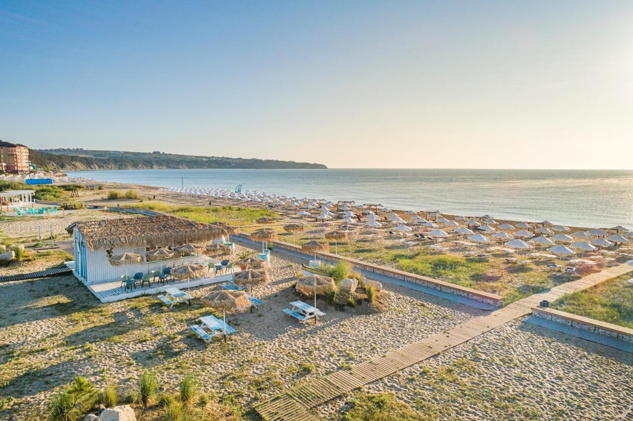 Sunrise Blue Magic Resort ابزور المظهر الخارجي الصورة